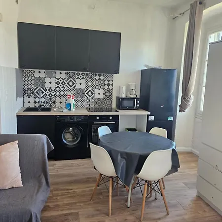 Apartment Magnifique Grand 30m2 Refait A Neuf En 2025 Lumineux 4 Couchages Hyper Centre Corte 13 Cours Paoli Wifi Tv Lave Linge *