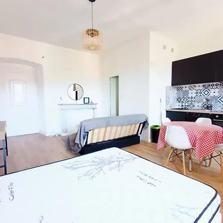 Lägenhet Magnifique Grand 30m2 Refait A Neuf En 2025 Lumineux 4 Couchages Hyper Centre 13 Cours Paoli Wifi Tv Lave Linge Corte (Corsica)