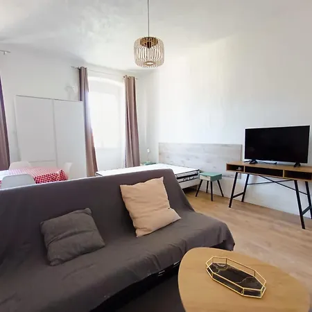 Magnifique Grand 30m2 Refait A Neuf En 2025 Lumineux 4 Couchages Hyper Centre 13 Cours Paoli Wifi Tv Lave Linge *